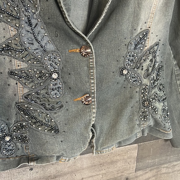 Gray Faralla Rosso Jeweled Jean Jackets - Picture 3 of 6